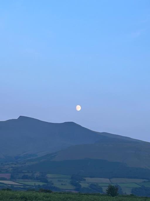Syn Y Nant Llangorse Exterior foto
